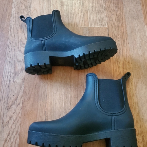 Jeffrey Campbell Cloudy Black Womans Boots, Size 8 - Picture 6 of 7